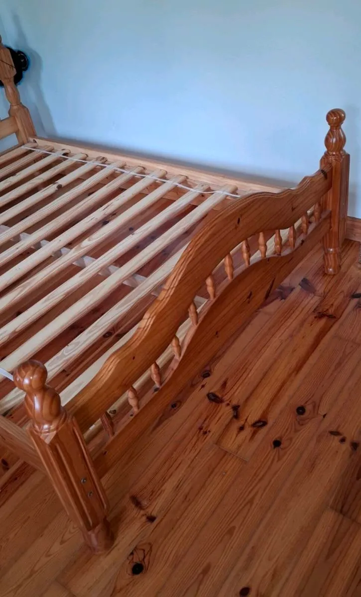 Bed - Image 3