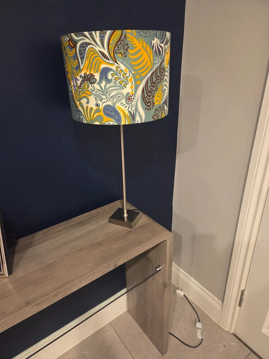 Side table - Image 1