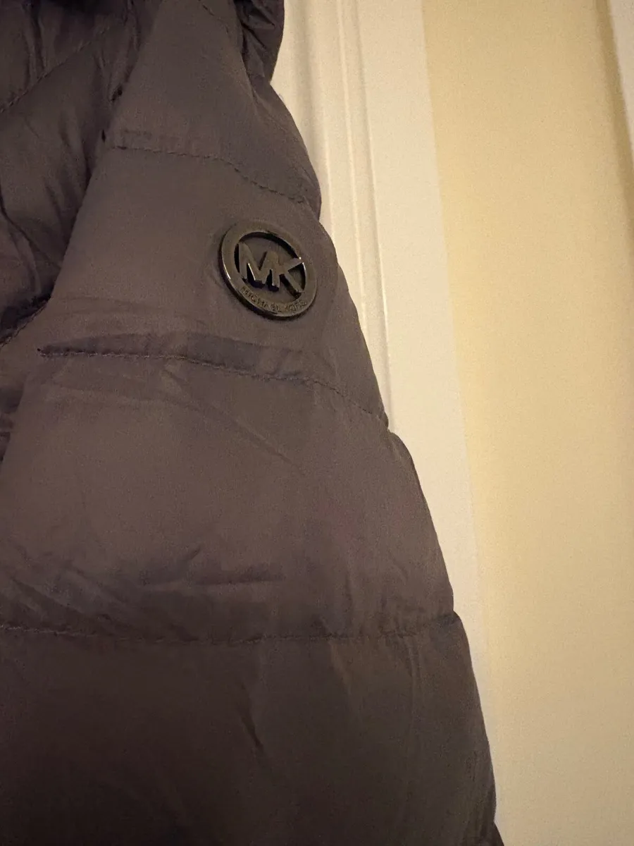 Ladies coat - Image 1