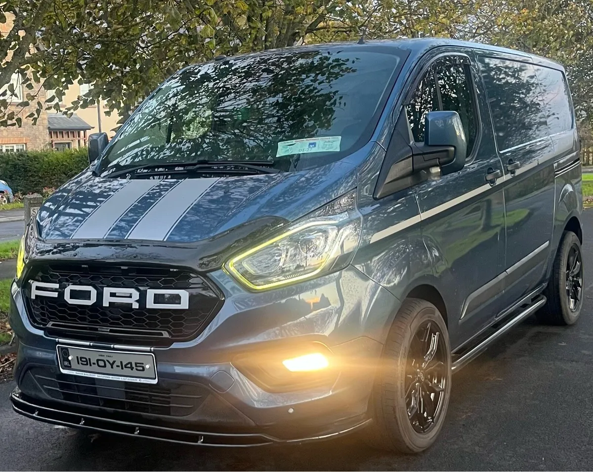 Ford Transit Custom - Image 2