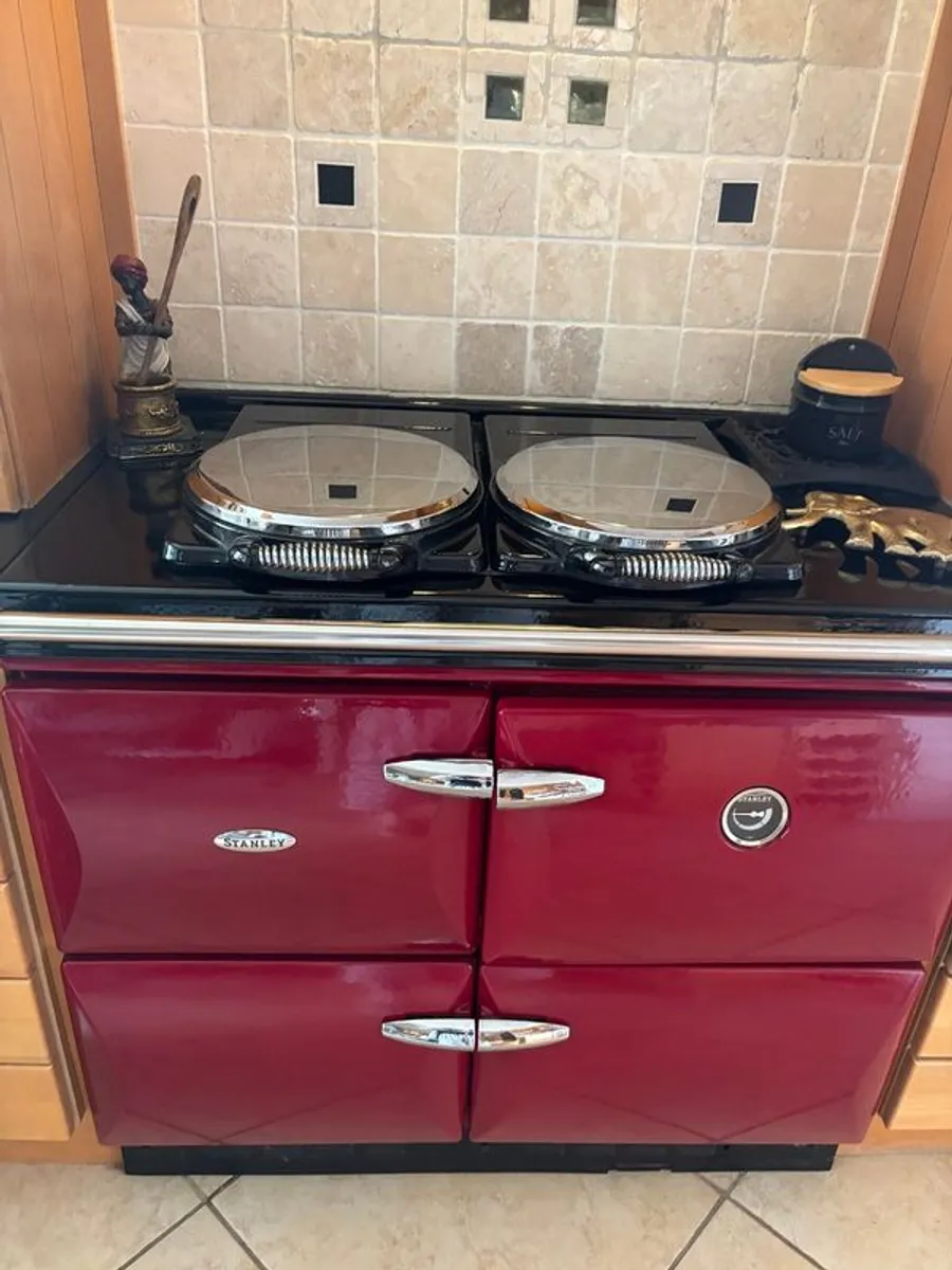 Stanley Brandon Oil Fired Cooker and Central Heating