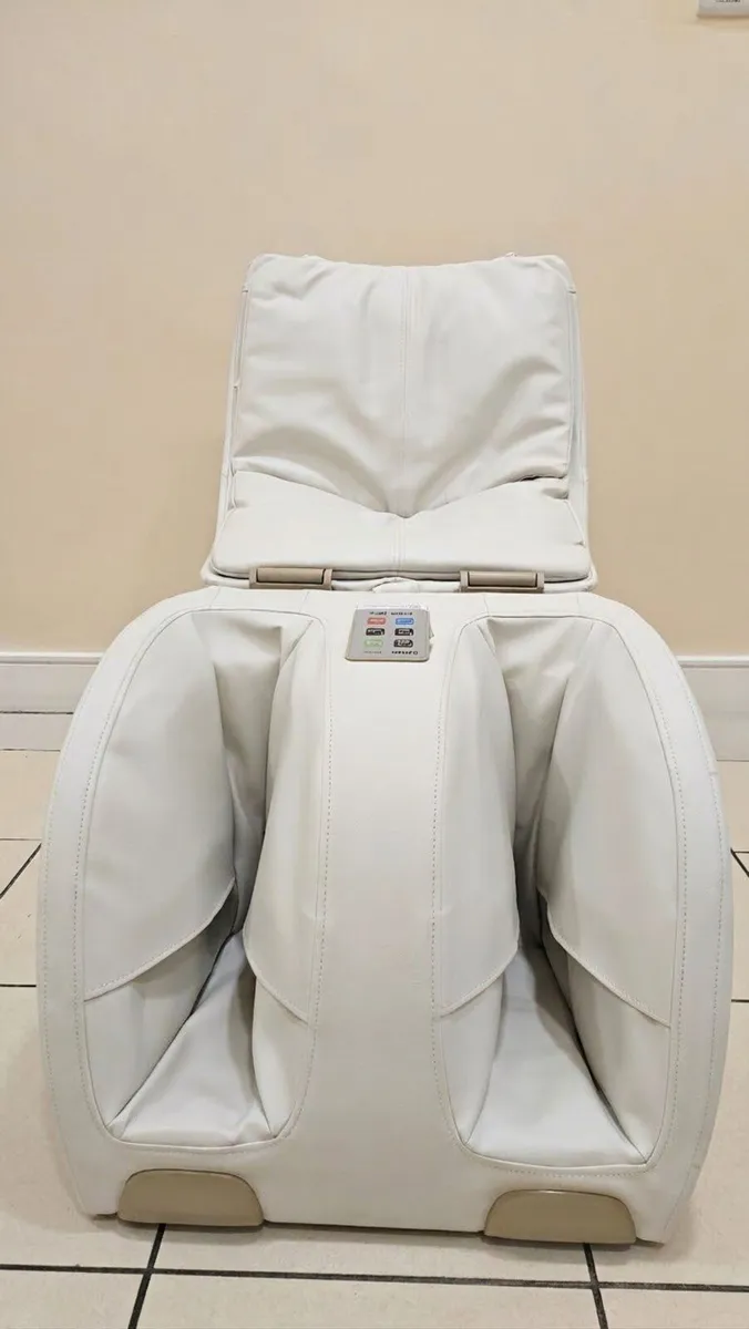 Inada Cube Plus massage chair [Delivery Possible] - Image 1