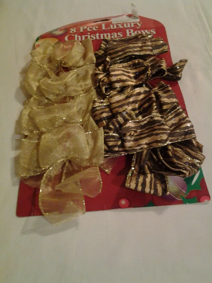 Luxury Bows x 8 for Sale - Image 1