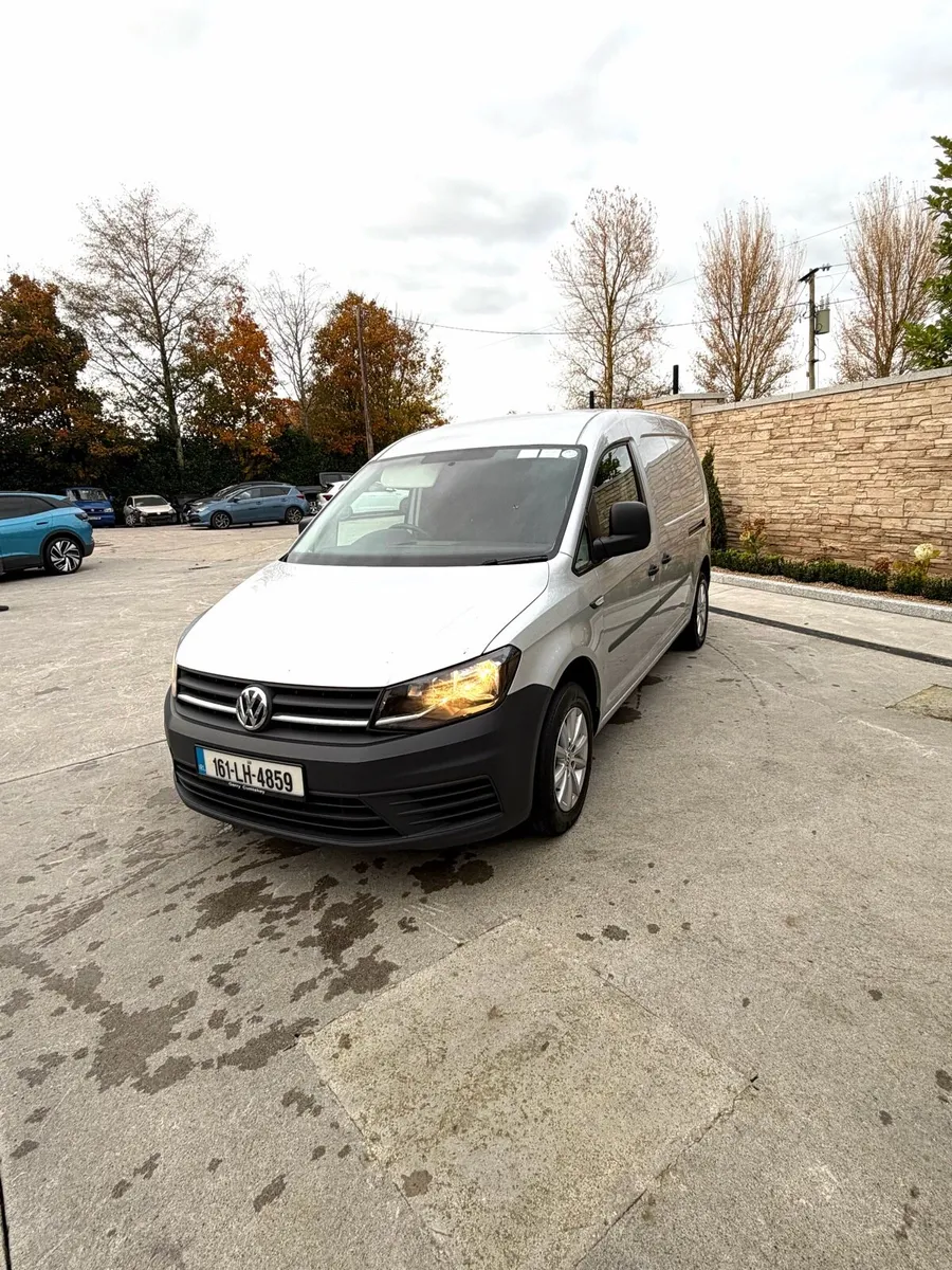 Caddy 2.0 tdi Maxi Silver - Image 3