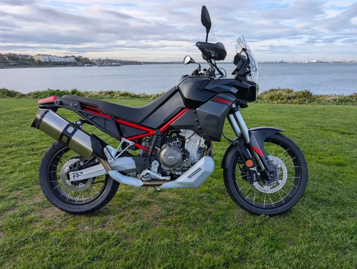 Aprilia Tuareg 660 low miles manufacturer warranty - Image 1