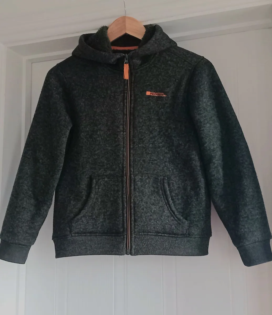Winter Jacket 10yrs - Image 1