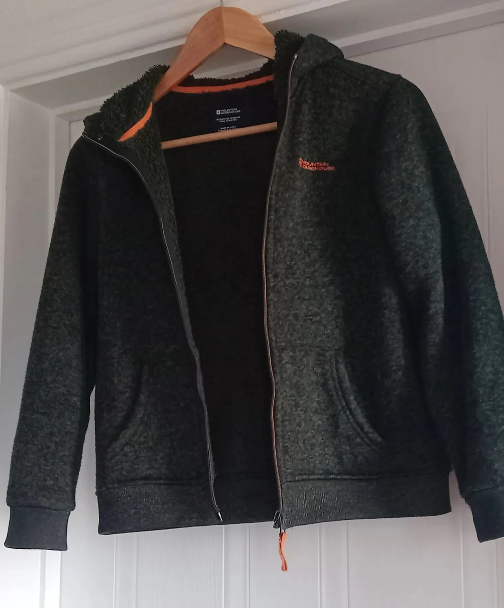 Winter Jacket 10yrs - Image 4