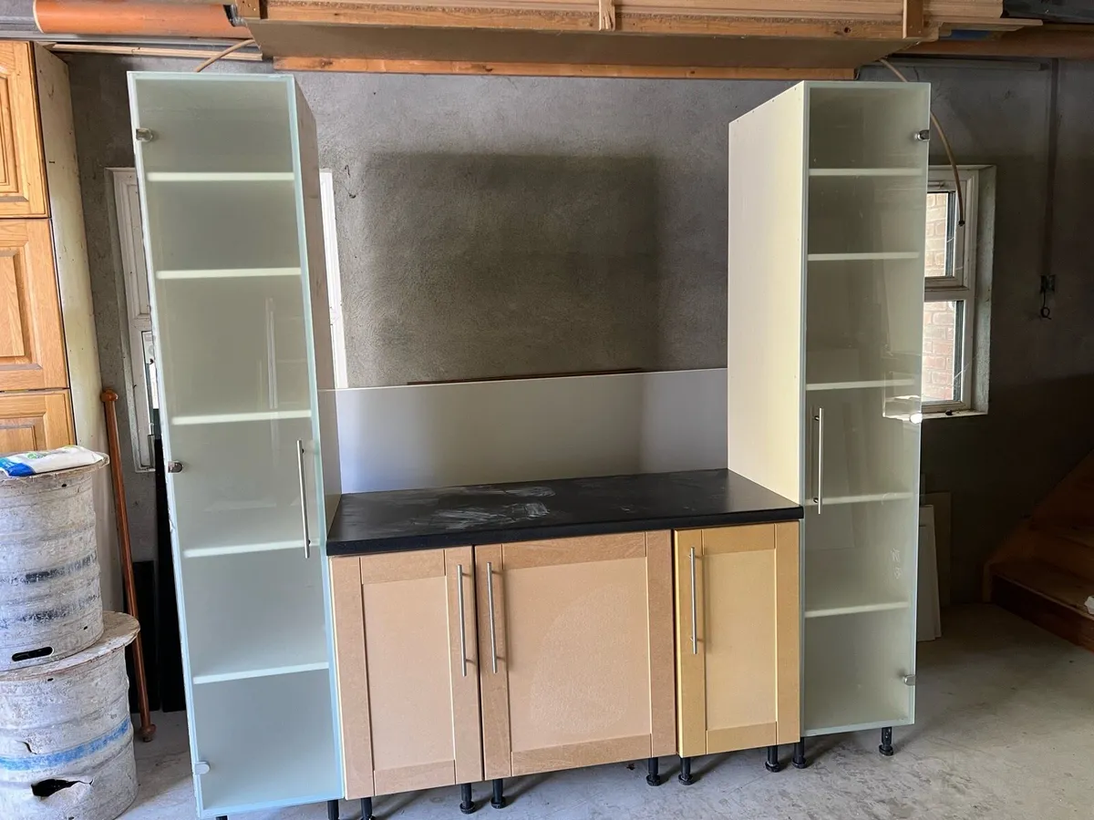 Kitchen units - Image 2