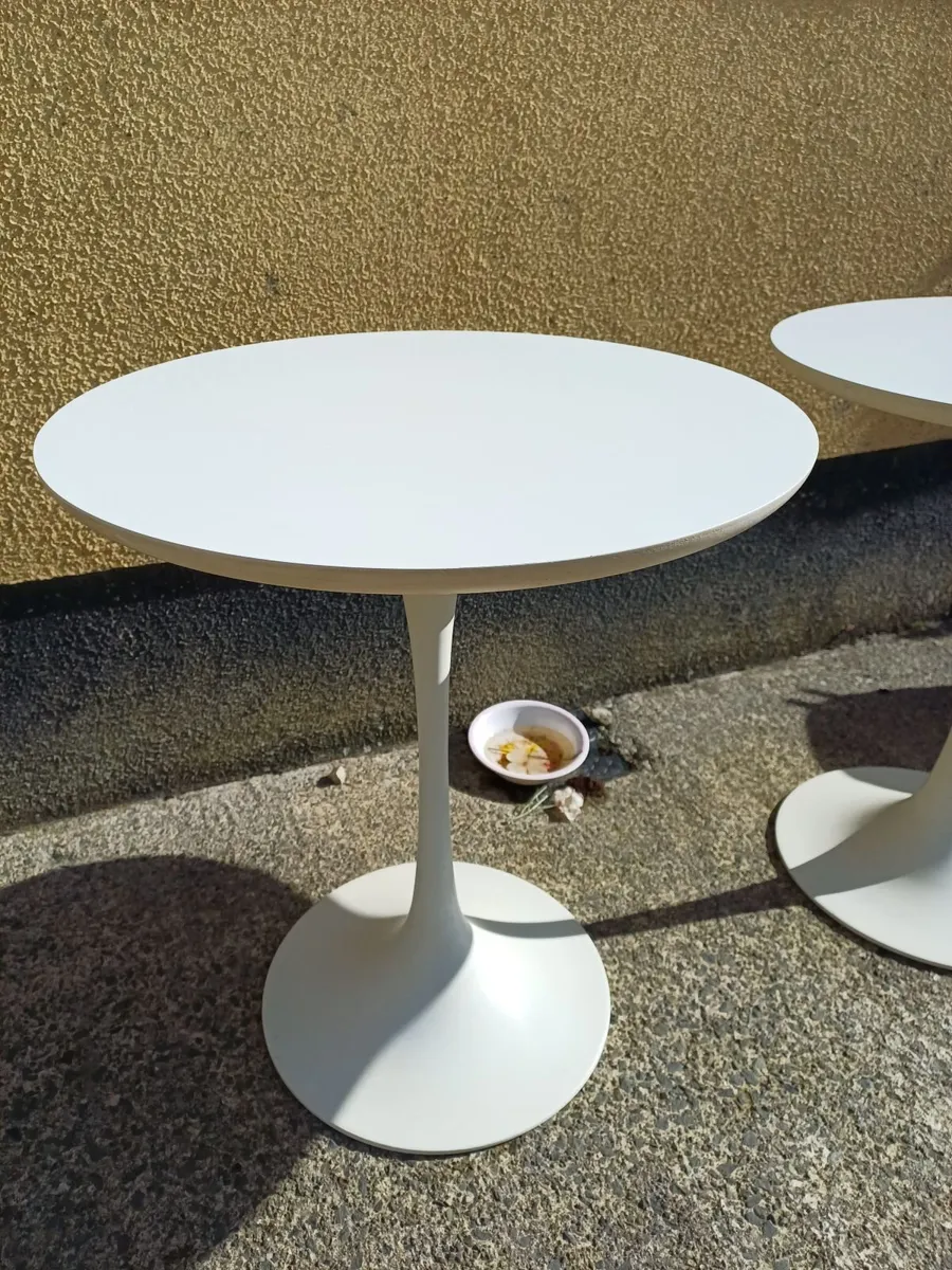 1960s Arkana Tulip Side Tables - Image 3