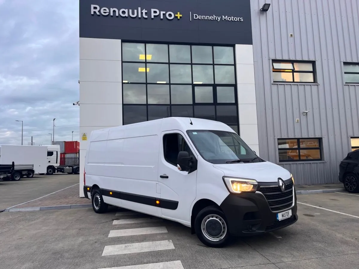 Renault Master LM35 Blue DCI 135 Business - Image 1