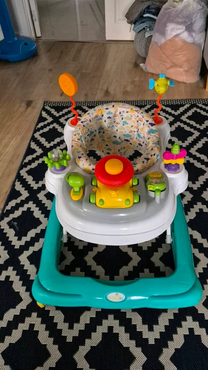 Baby walker