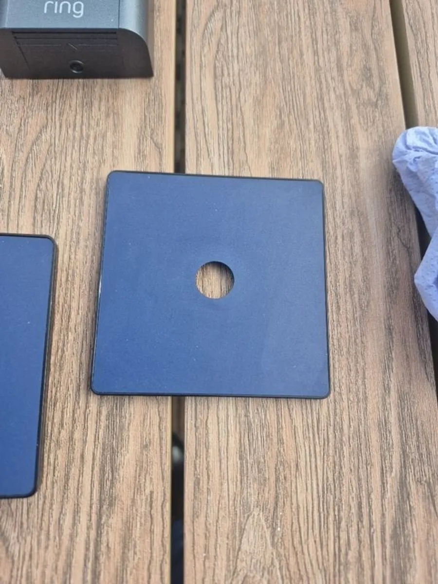 Navy blue socket and light switch - Image 3