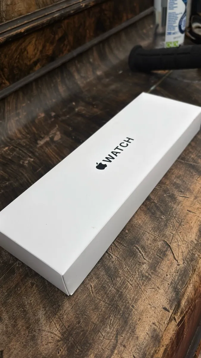 Apple Watch - Image 3