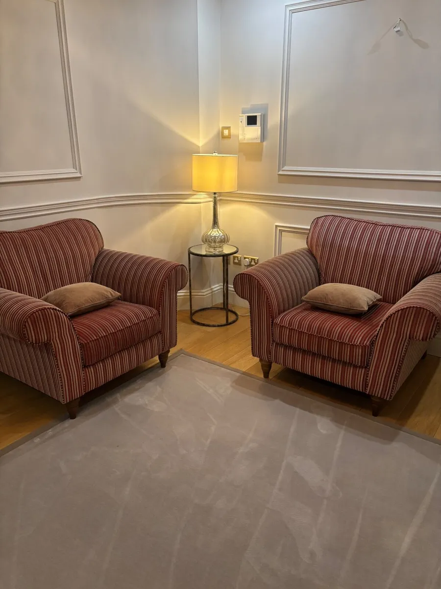 2 elegant fabric armchairs - Image 1