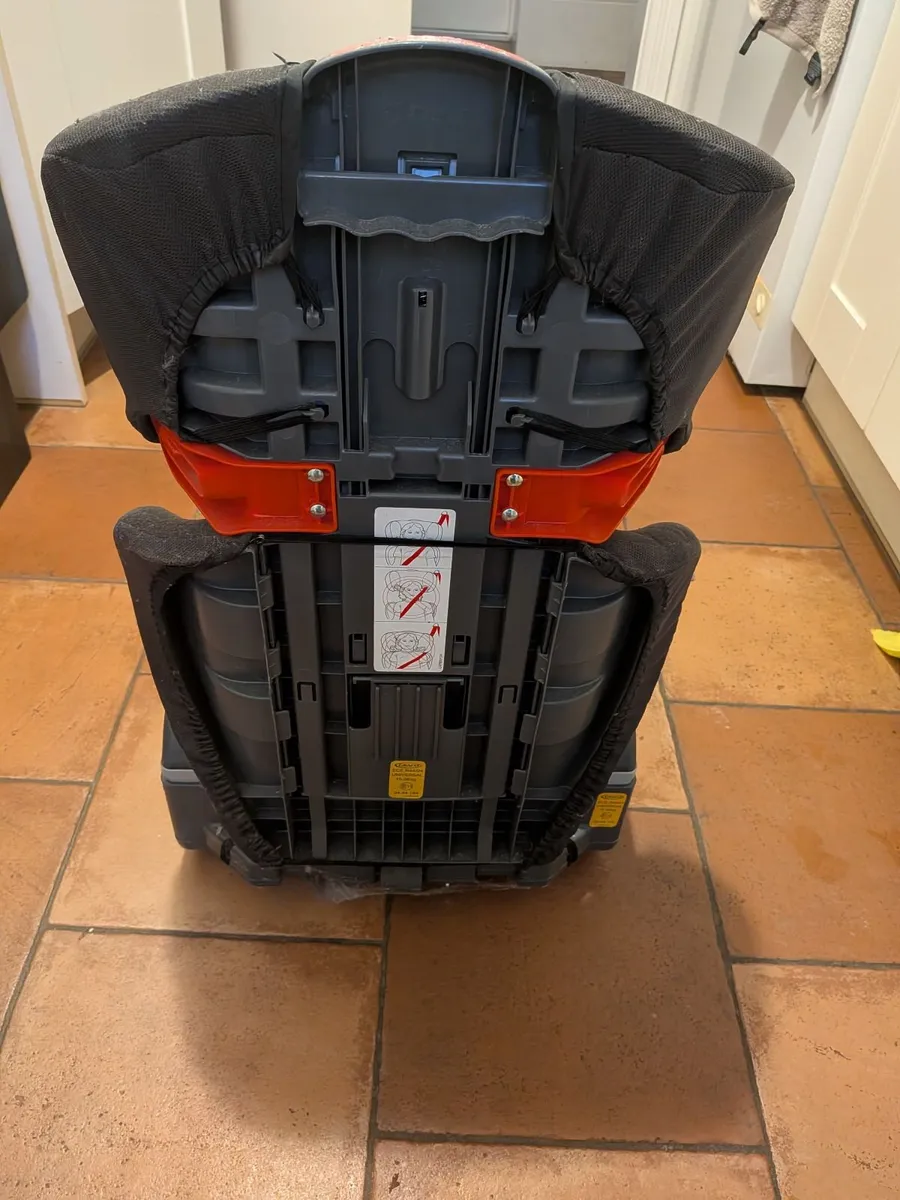 Graco Booster seat - Image 4