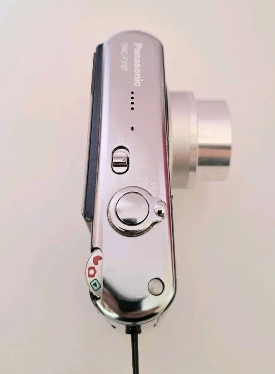 Panasonic lumix digital camera - Image 4