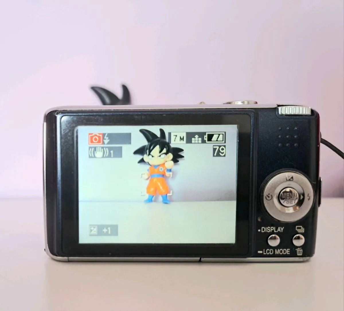 Panasonic lumix digital camera - Image 3