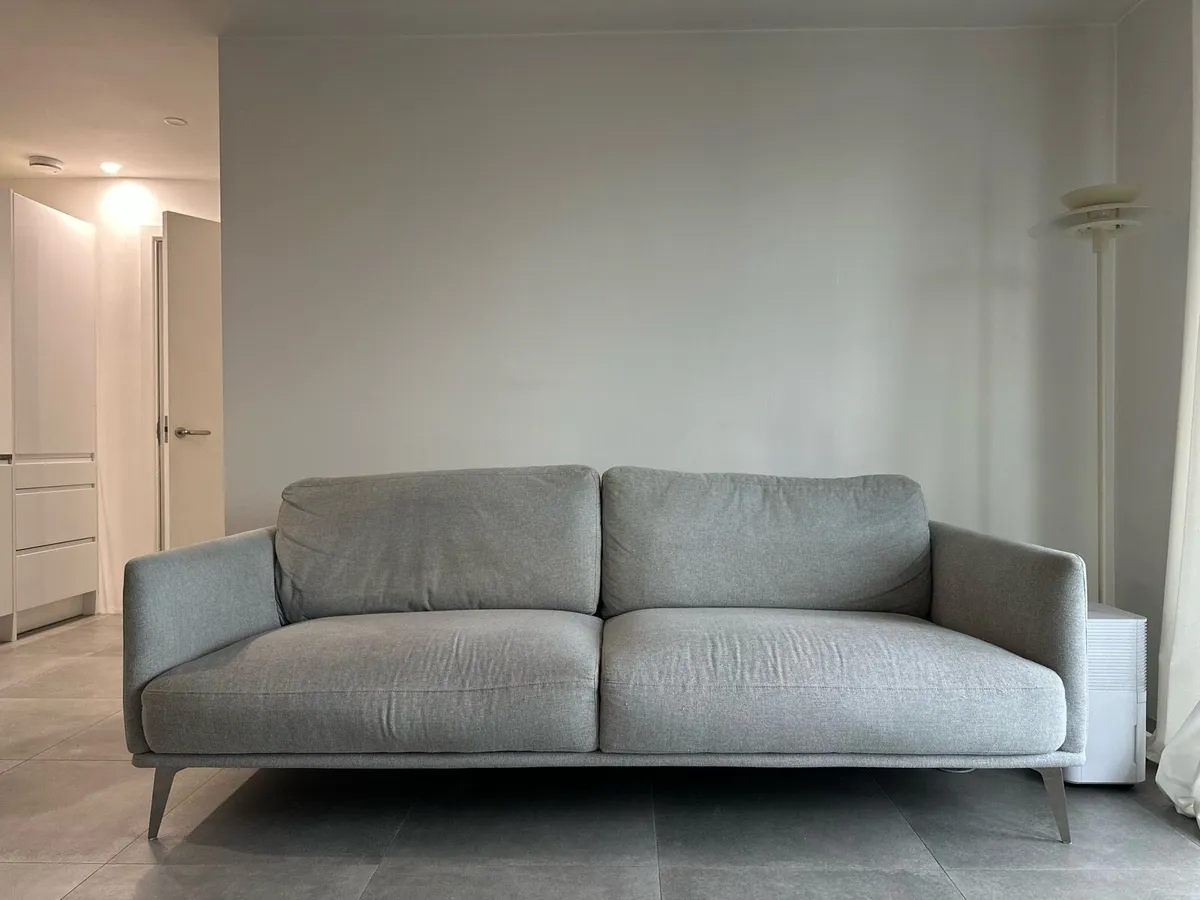 Sofa - Image 3
