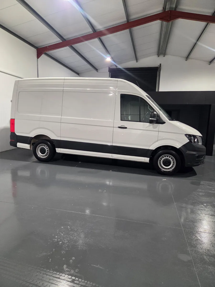 Volkswagen Crafter 2025 - Image 2