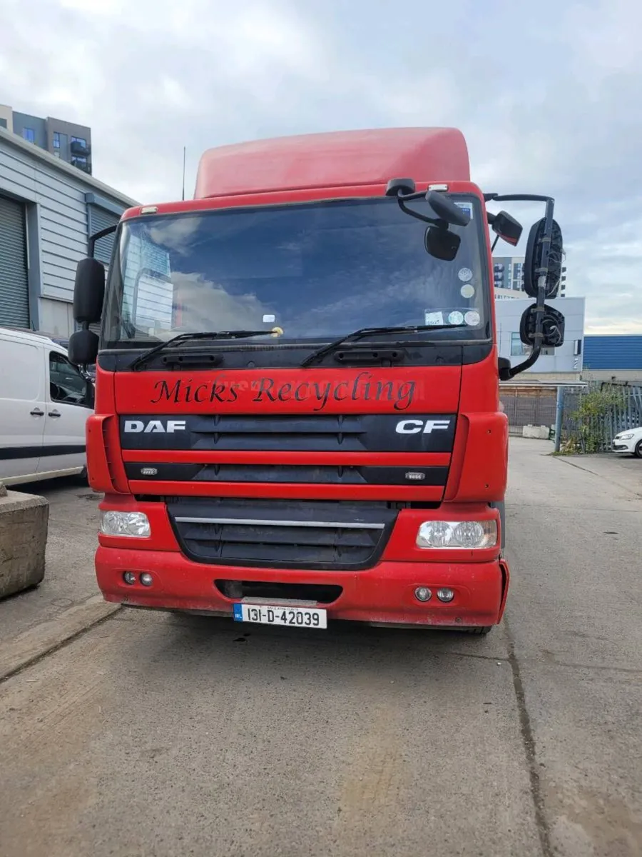 18 ton grab truck - Image 1