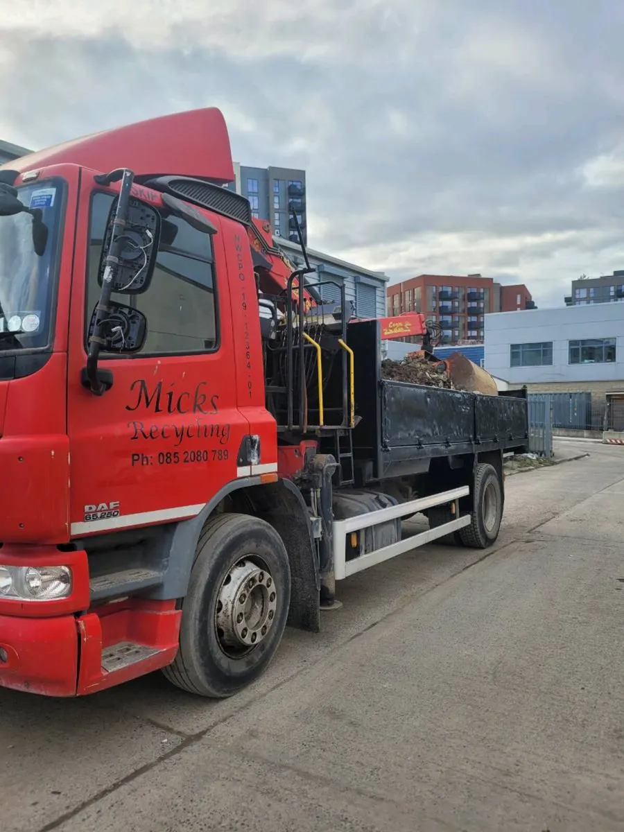 18 ton grab truck - Image 3