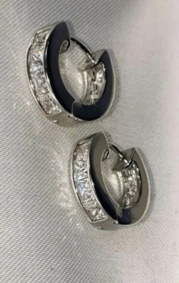 Pristine Vintage Reversible Silver Huggies - Image 1