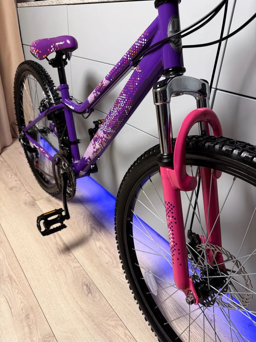 Apollo Junior Bike 26 inch (Like New) - Image 4