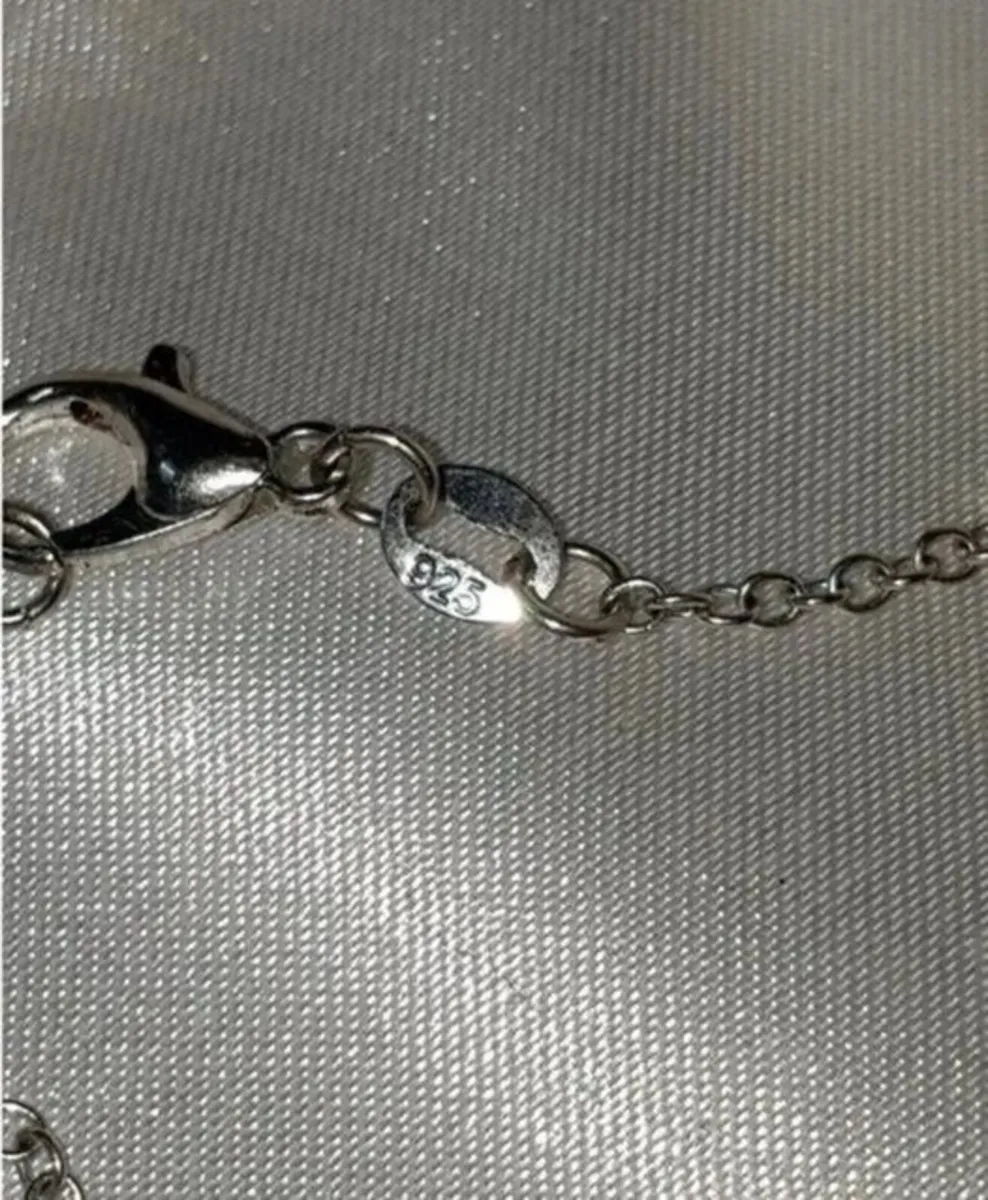 Pristine Hallmarked Silver 18" Chain with Amethyst - Image 2