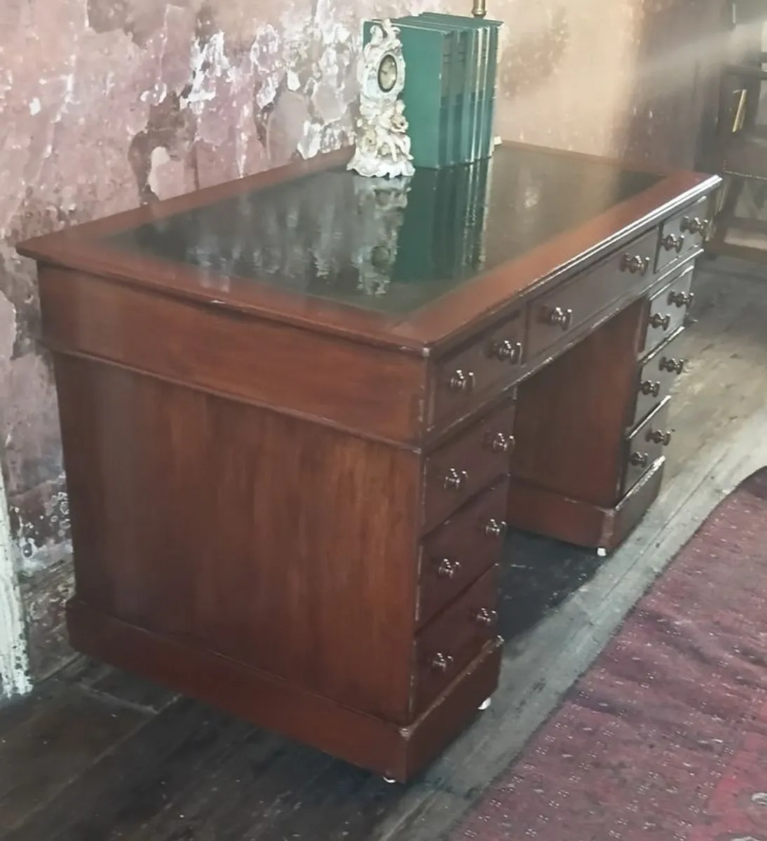Victorian mahogany Writing Desk - Image 3