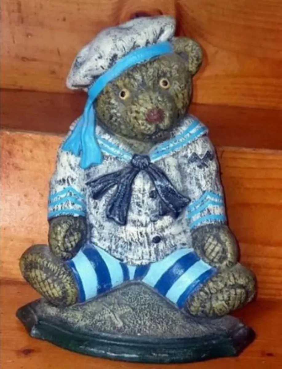 Vintage 12" Cast Iron Sailor Bear Doorstop - Image 3