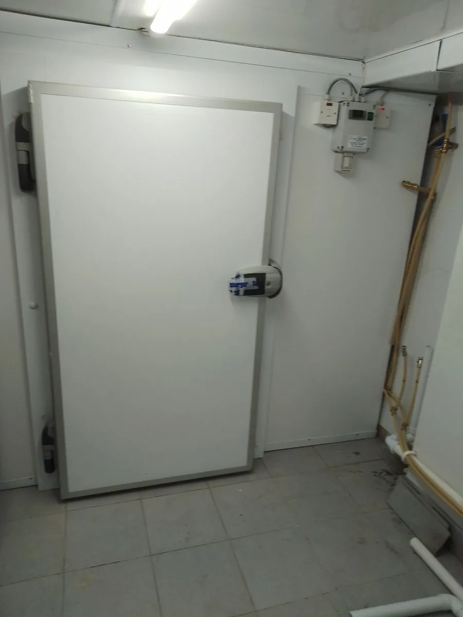 cold rooms and equipment - Image 4