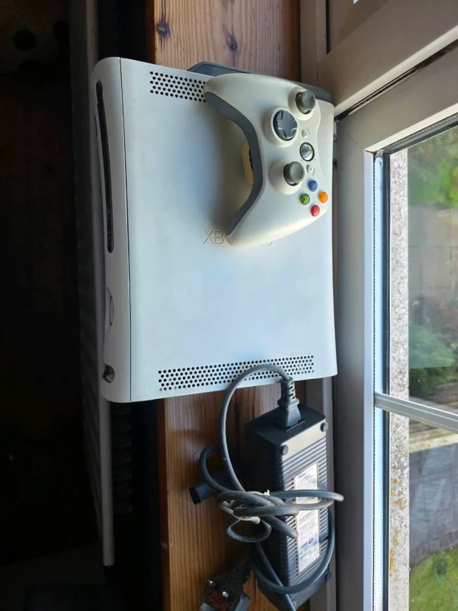 Console - Image 1