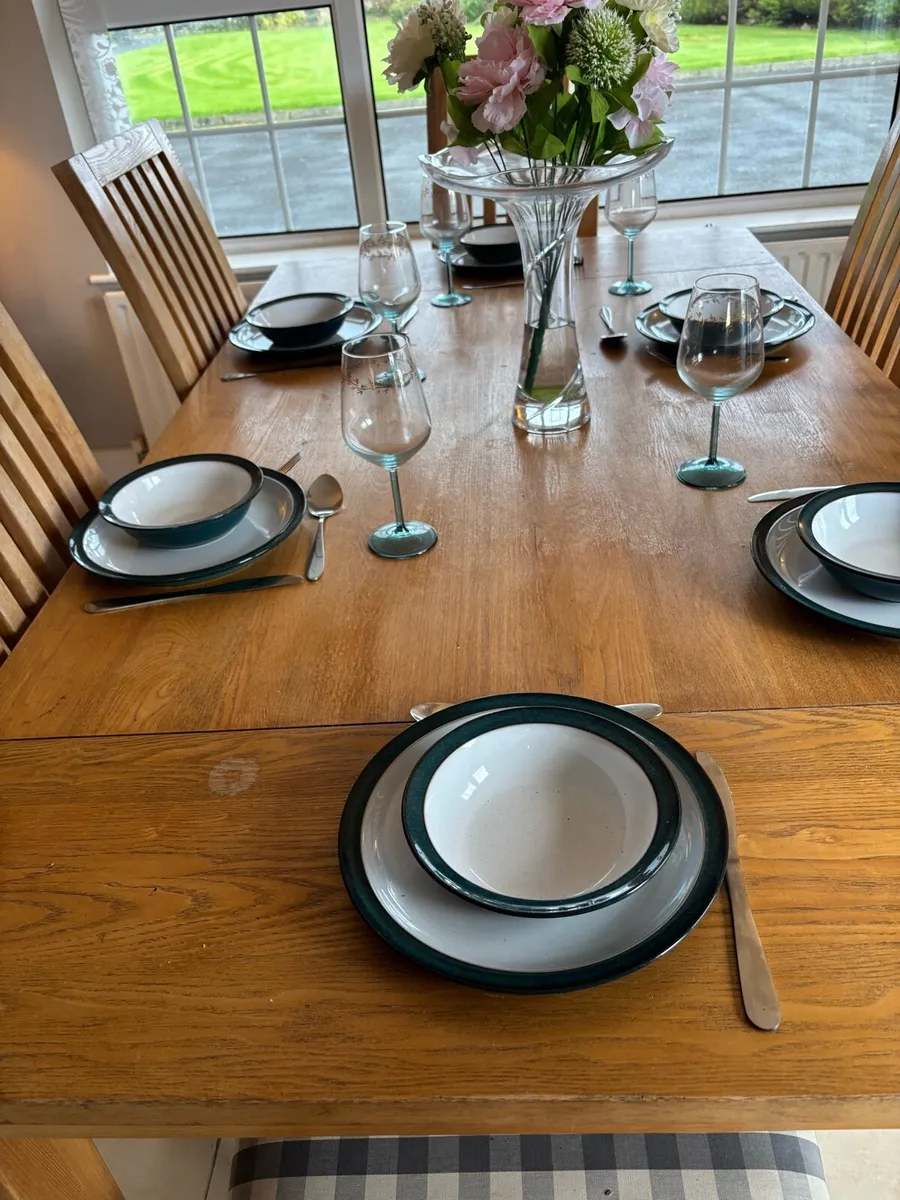 Table chairs - Image 2