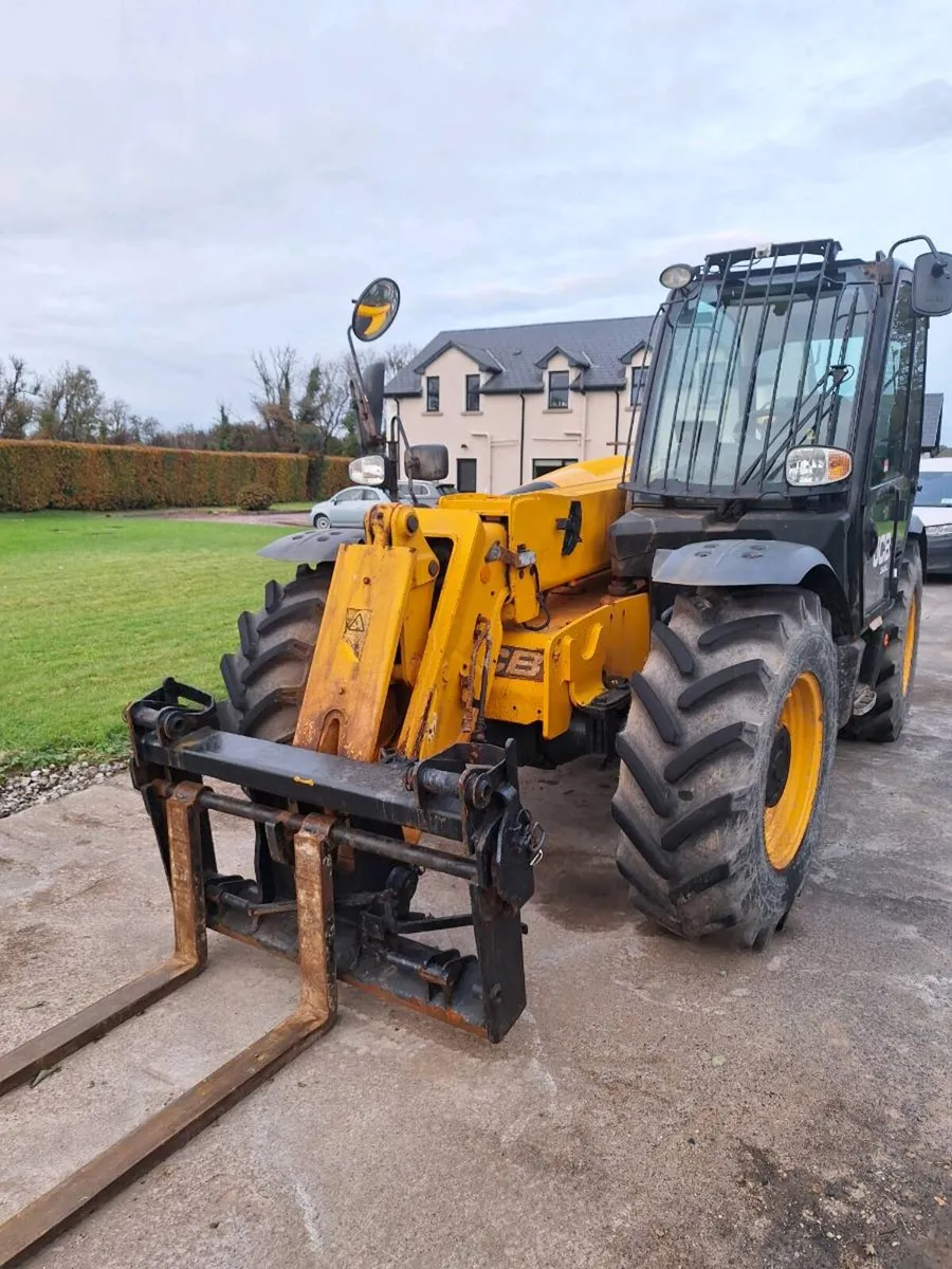 2019 JCB 531 70 Teleporter 520hrs - Image 1