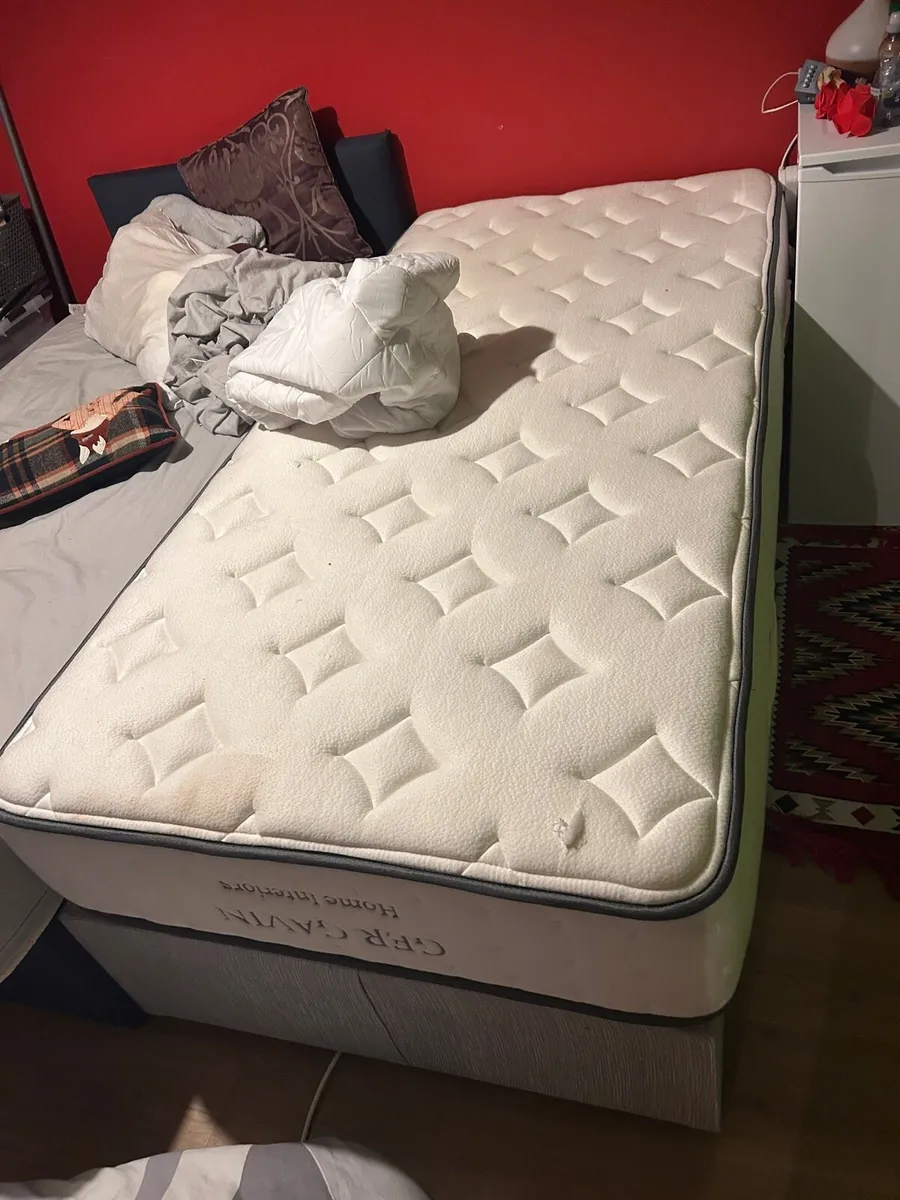 Single bed with mattress