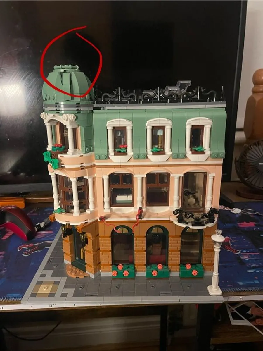Lego boutique hotel 90% complete - Image 2