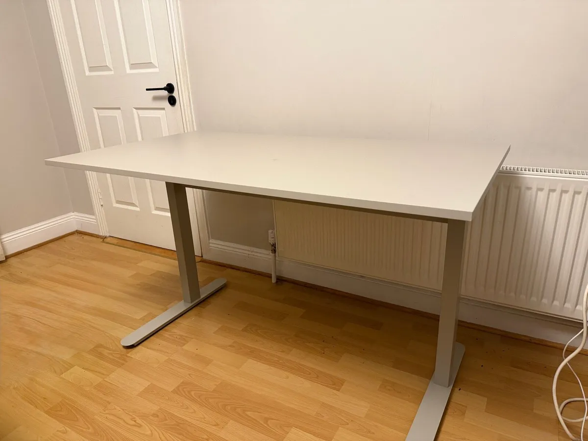 Gas standing desk LUNDTOFT 70x130 beige - Image 1