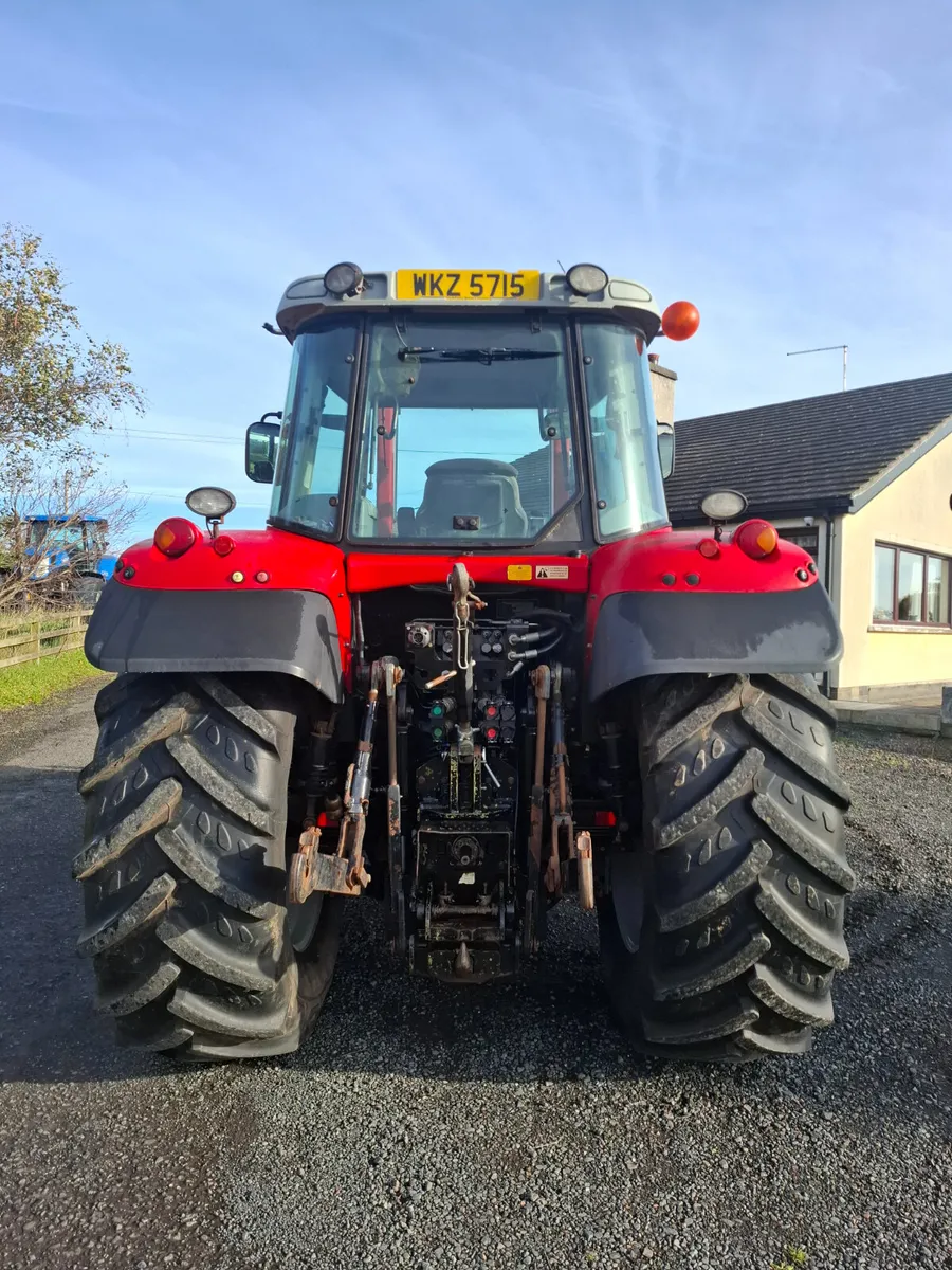 Massey Ferguson 6470 T3 & loader - Image 4