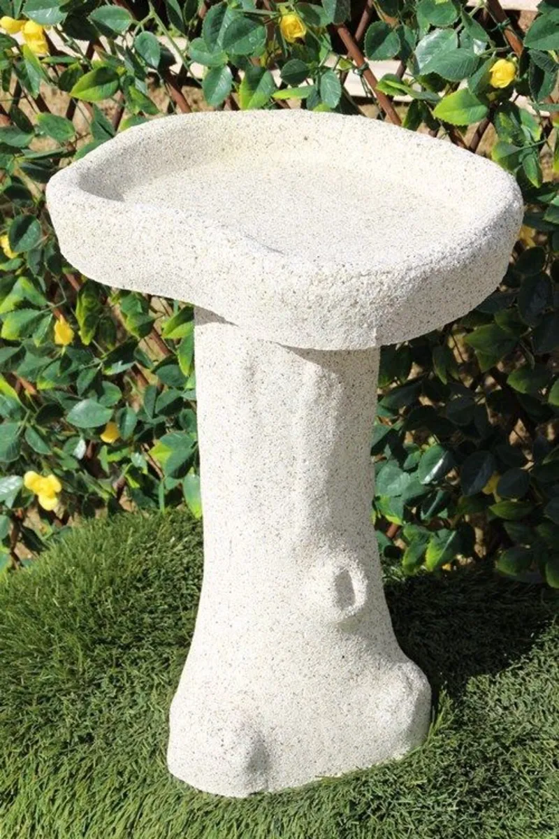 Reconstituted granite bird bath-brand new!!! - Image 2