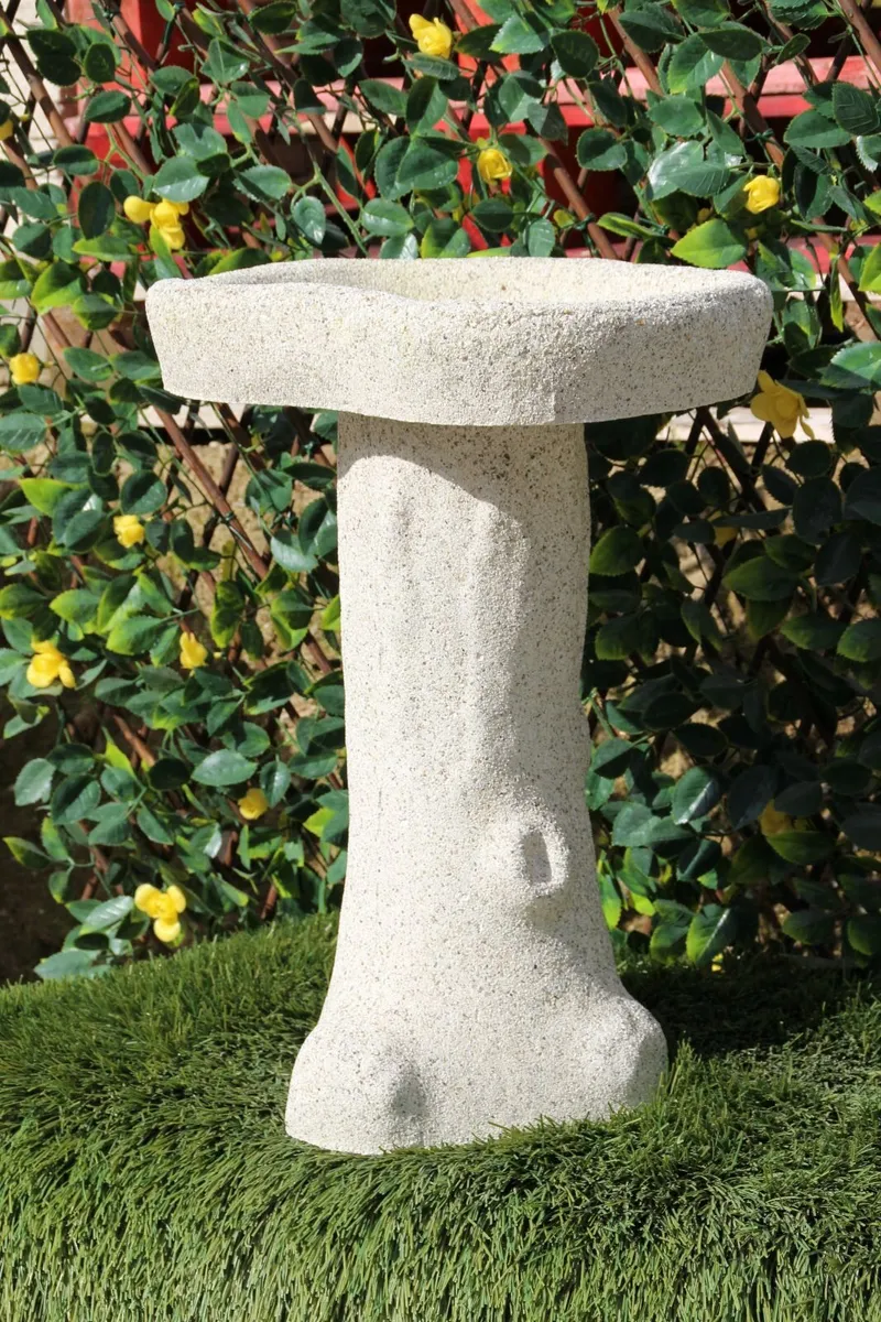 Reconstituted granite bird bath-brand new!!! - Image 4