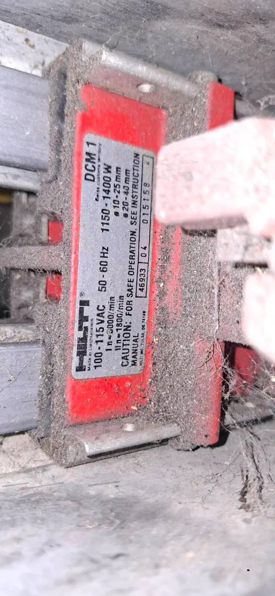 Hilti DCM 1 Diamond Core Drill & Vacuum Rig (110V) - Image 2