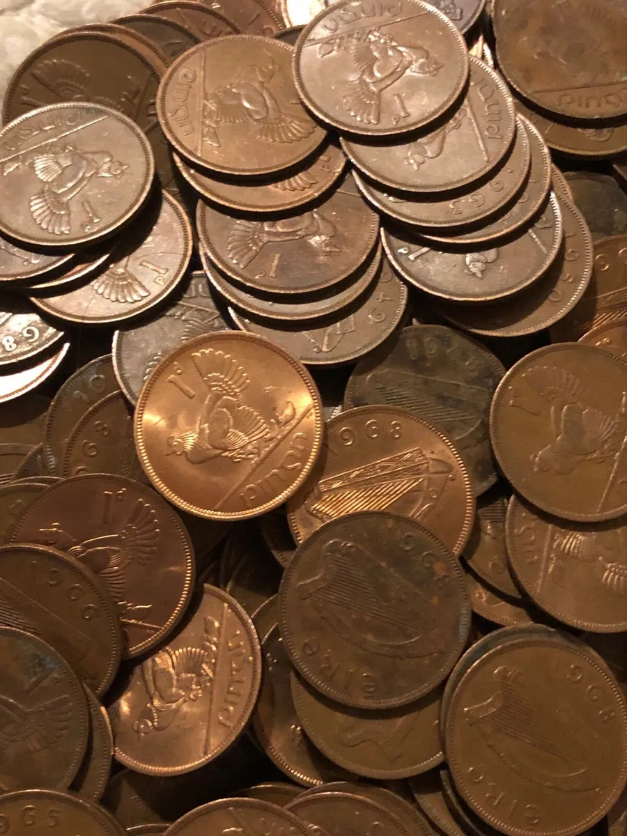 (300) Large Irish Pennies - Image 4