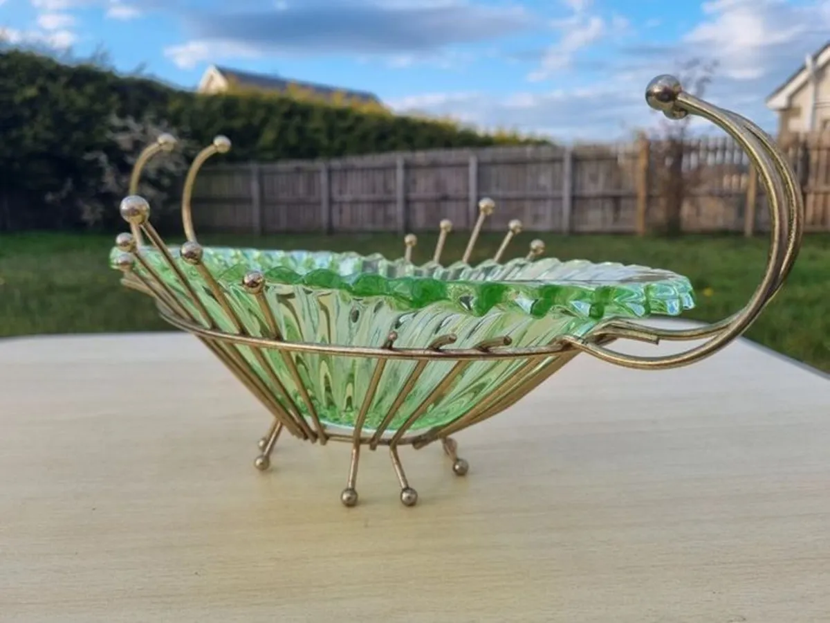 Vintage green uranium glass platter set in a brass - Image 4