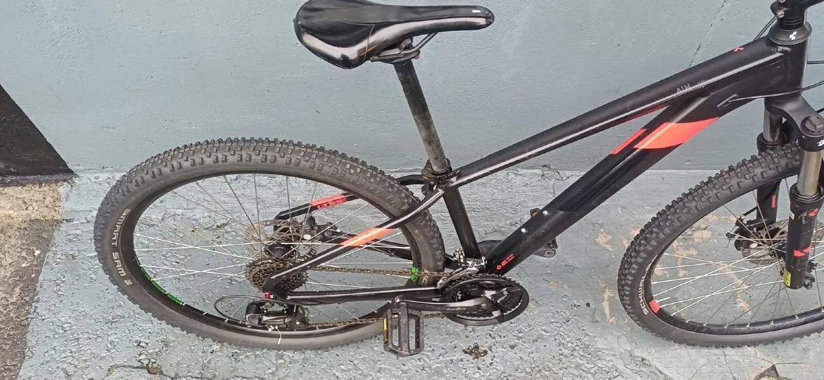 Cube MTB bike ❗️Open 7. Days of the week ❗️ - Image 2