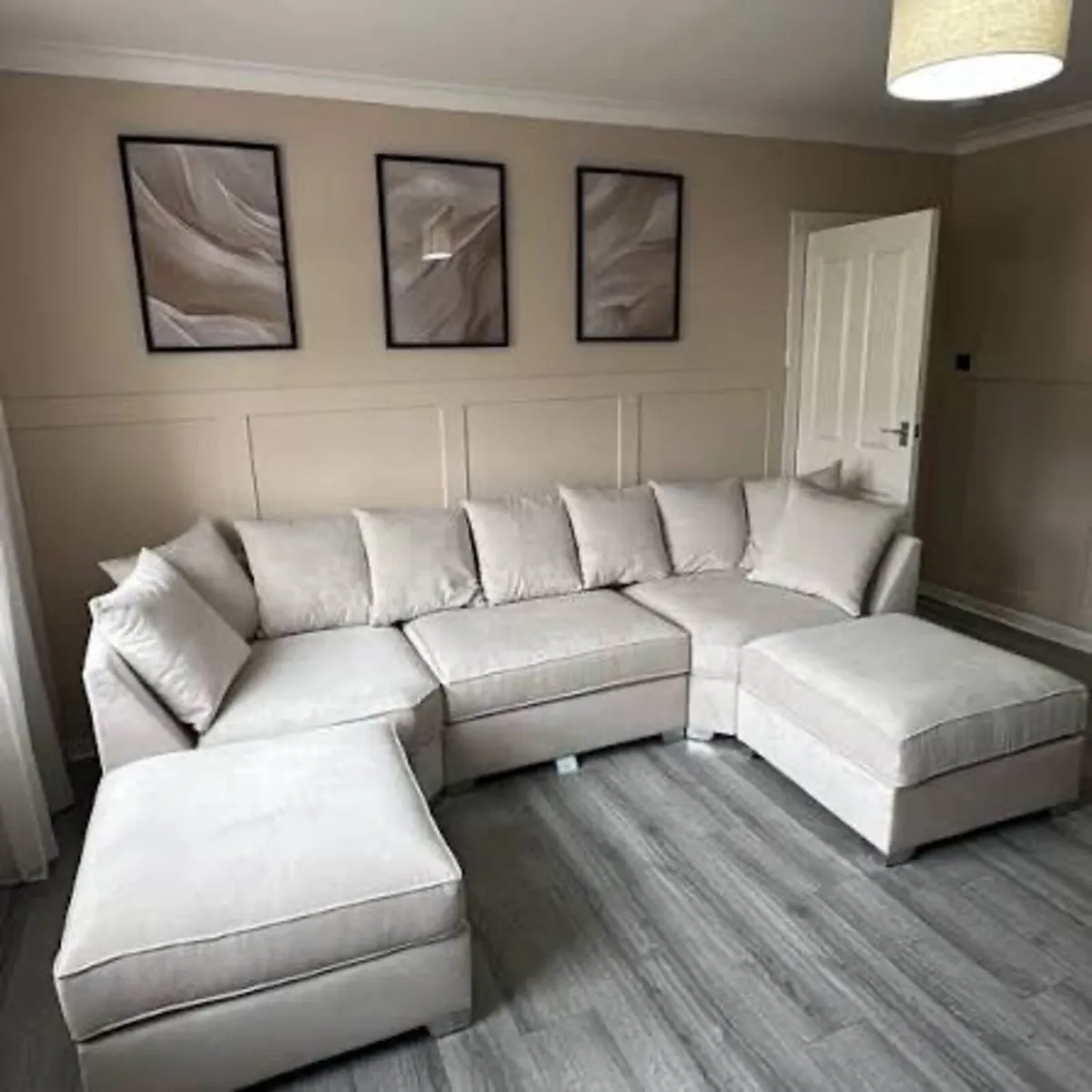 Large u shaped sofa/sofabed