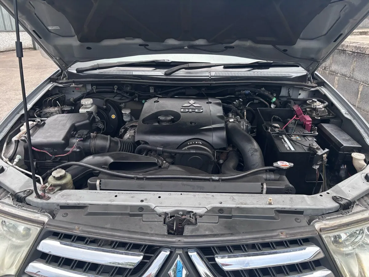 L200 - Image 3