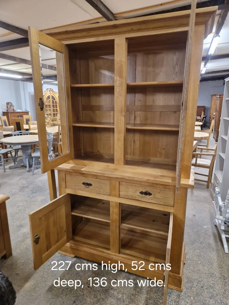 Large vintage oak dresser, press - Image 2