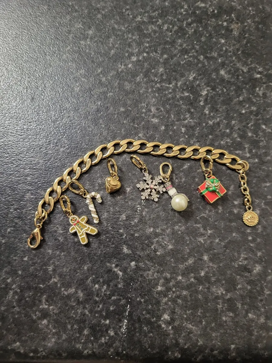 Charm bracelet - Image 1