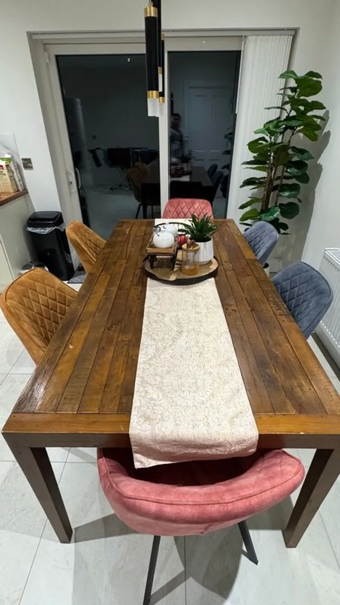 Reclaimed wood dining table - Image 2