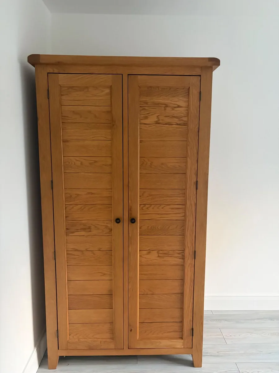 Wardrobe - Image 3